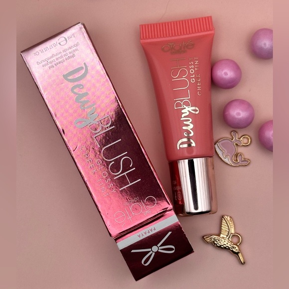 Ciate London Dewy Blush Cheek Tint & Highlighter Duo with bonus reversible bag. - Picture 8 of 14